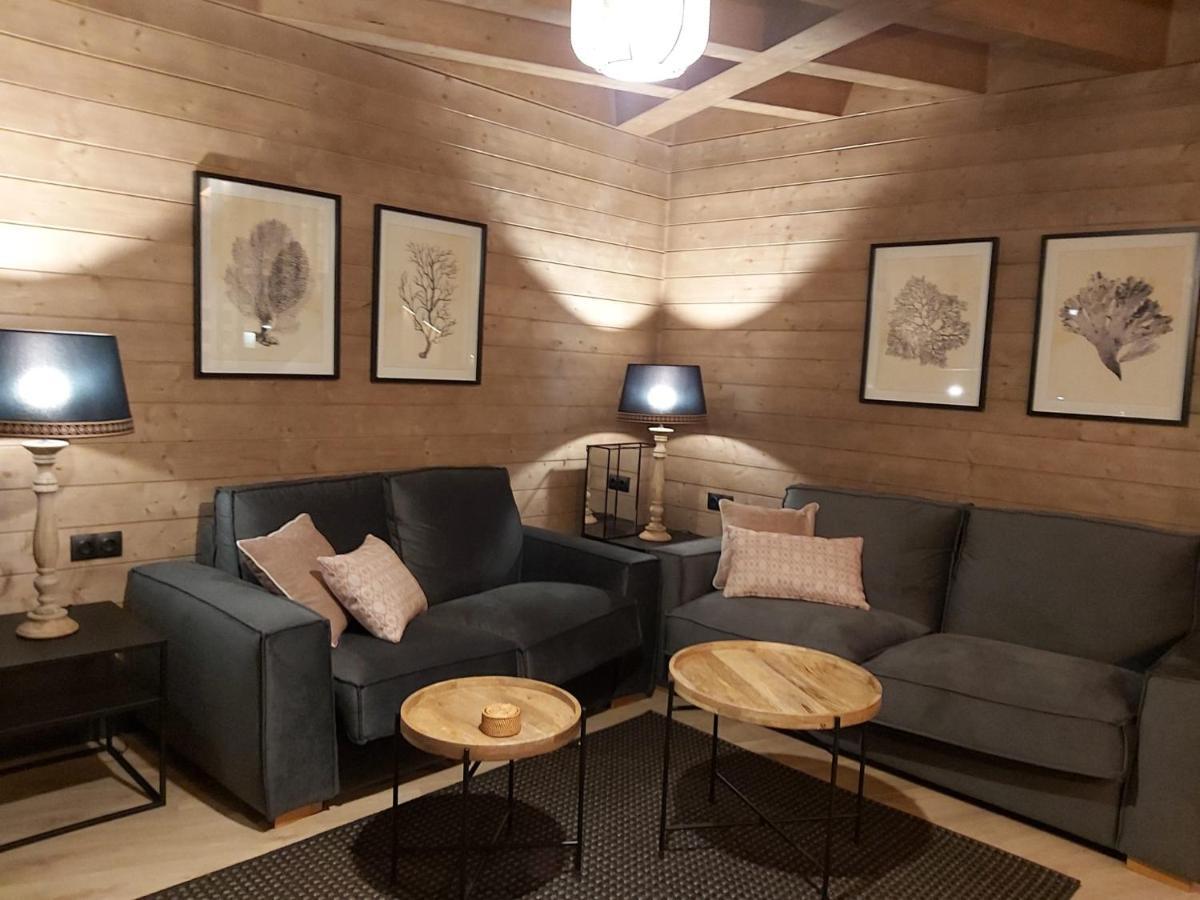 Casa Sallent Con Banera Hidromasaje Y Jardin Villa Sallent De Gallego